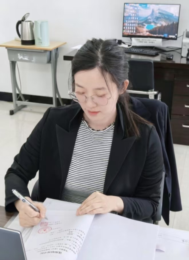 姜沈红 会计教研室