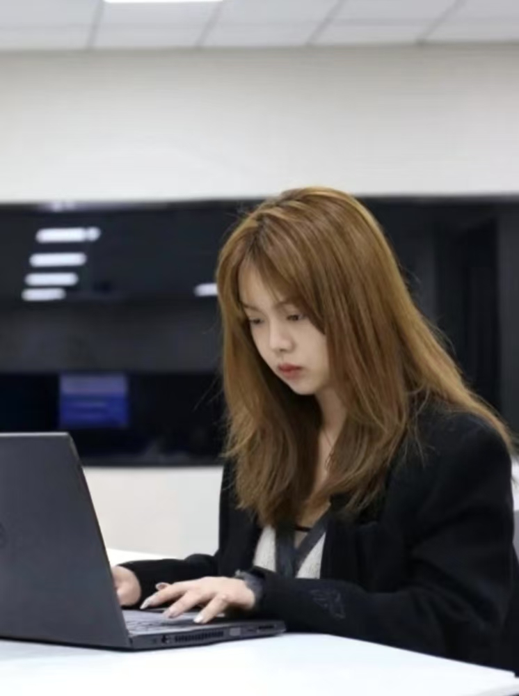 宿华杨 会计教研室